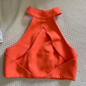 L'ATISTE Orange Crop Top
